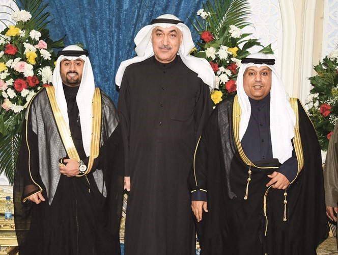 م.مرزوق الشريفي يهنئ حمد الحربي والمعرس سعود الحربي﻿