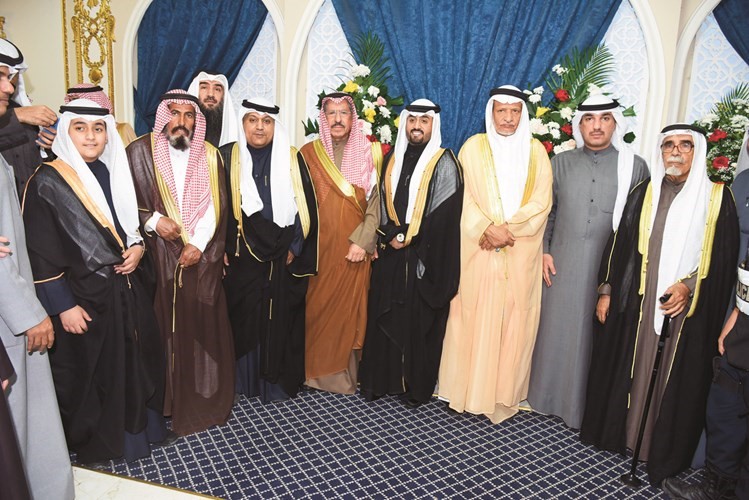 لقطة تذكارية مع المعرس سعود حمد الحربي بالمناسبة السعيدة﻿