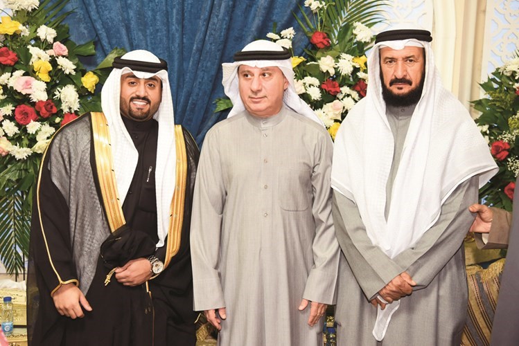 سعد الطشة وصباح الياسين يباركان﻿