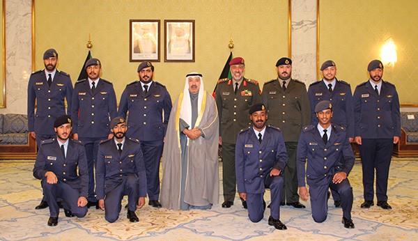 النائب الأول خلال تقليده عددا من ضباط الجيش رتبهم الجديدة: حافظوا على قسمكم وضعوا مصلحة الوطن والذود عنه نصب أعينكم