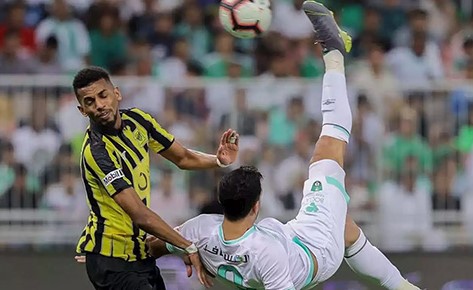 بالفيديو.. الفيفا يرشح هدف اللاعب عمر السومة العالمي في مرمى الاتحاد .. لجائزة بوشكاش