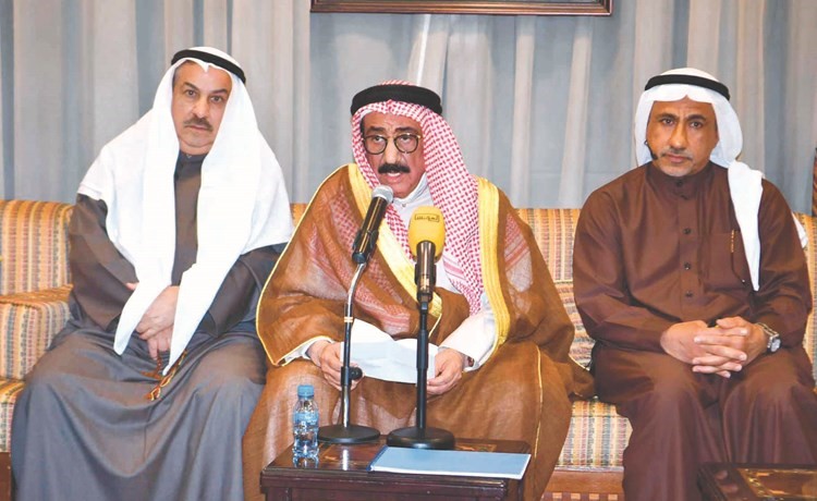 الحاج حسين القطان مرحبا بالضيوف﻿