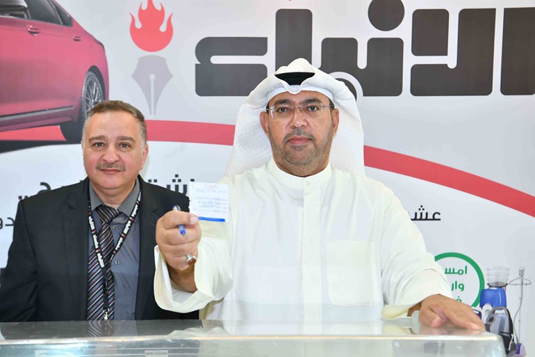 علي العبدالله يفوز بسيارة JAC GA8 في السحب الشهري الأول لمهرجان «الأنباء» 2019