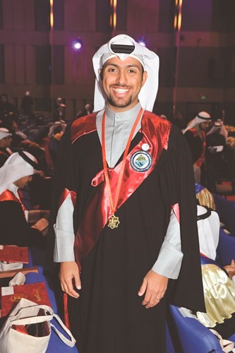 أسماء الأوائل من خريجي الكليات والأول من ذوي الاحتياجات الخاصة بحيث لا يقل المعدل عن ثلاثة من سلم الأربع نقاط للعام الجامعي 2018/2017