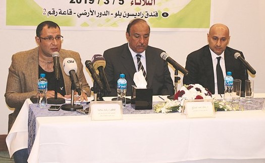 د.خالد الصالح ود.عبدالسلام النجار ود.رشاد سلامة خلال اطلاق الحملة ﻿