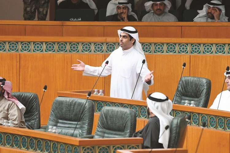 رياض العدساني﻿
