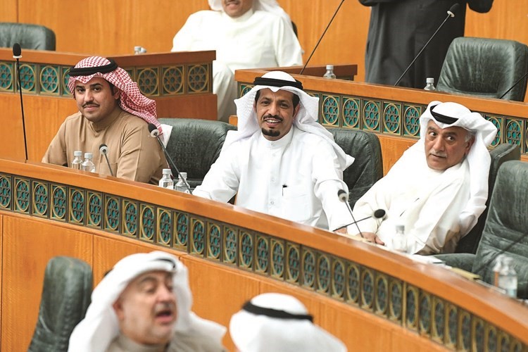 شعيب المويزري وماجد المطيري وناصر الدوسري
