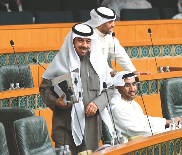 علي الدقباسي﻿