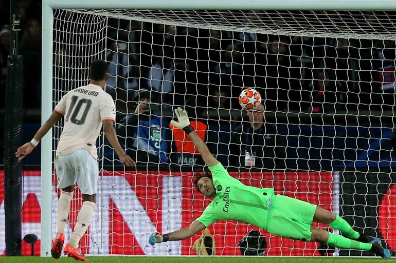 مانشستر يونايتد يفعلها .. و"الفار" والاستهتار تخرج "أثرياء باريس" من دوري الكبار