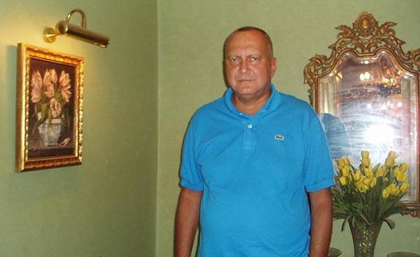 أشرف وجيه أباظة الابن الأكبر للفنانة ليلى مراد