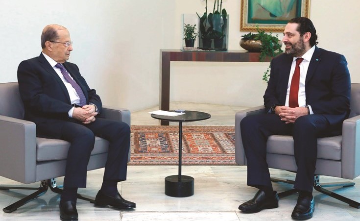 الرئيس ميشال عون خلال لقائه رئيس الحكومة سعد الحريري قبل انعقاد جلسة مجلس الوزراء أمس	(محمود الطويل)﻿