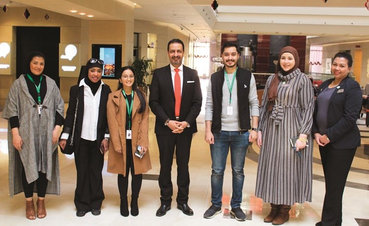 سيف الدين محمد مرحبا بمتدربي لوياك﻿