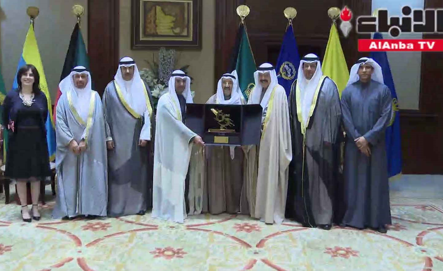 بالفيديو.. صاحب السمو وجّه رئيس وأعضاء الخطوط الجوية الكويتية بالاهتمام بالركاب ومقاييس الخدمة المعمول بها عالمياً