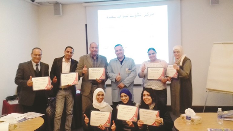 لقطة للمشاركين بالدورة التدريبية﻿