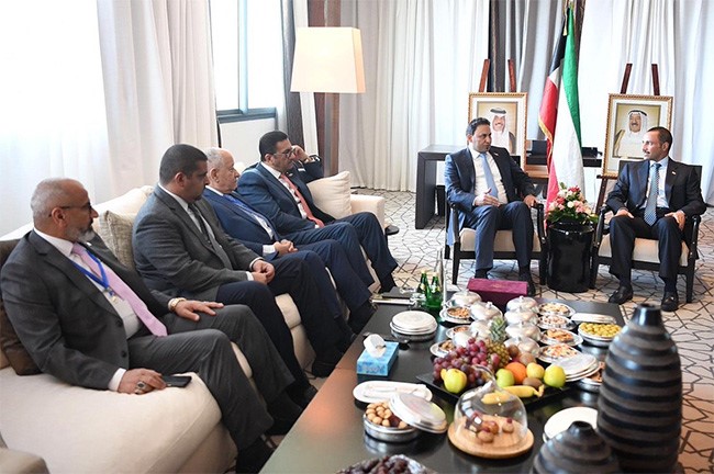 مرزوق الغانم يستقبل النائب الاول لرئيس مجلس النواب العراقي