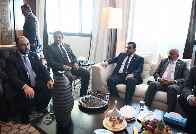 مرزوق الغانم يستقبل النائب الاول لرئيس مجلس النواب العراقي