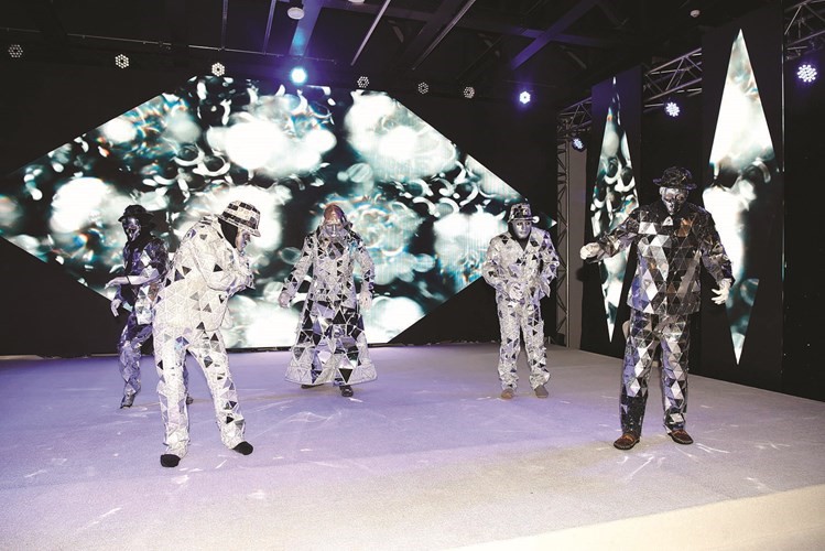 فقرة ترفيهية﻿