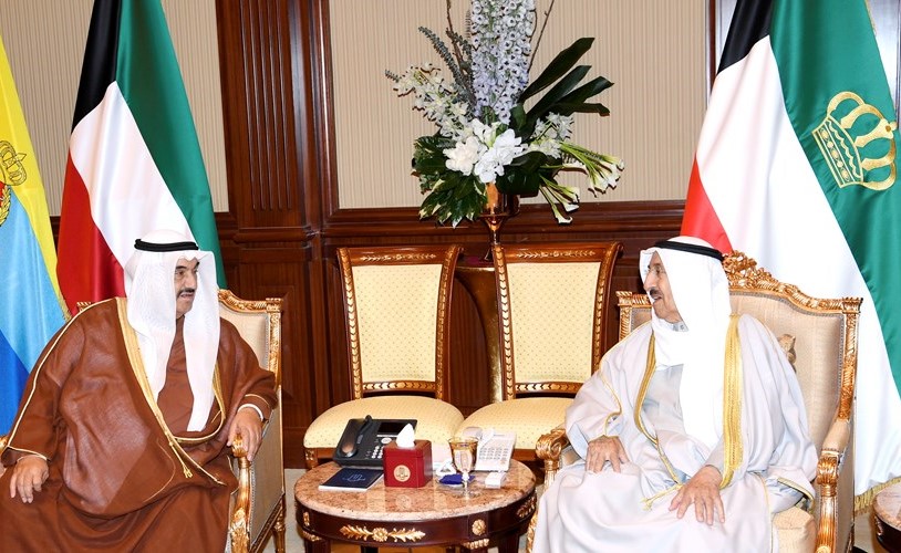 صاحب السمو الأمير الشيخ صباح الأحمد خلال استقباله سمو الشيخ ناصر المحمد ﻿