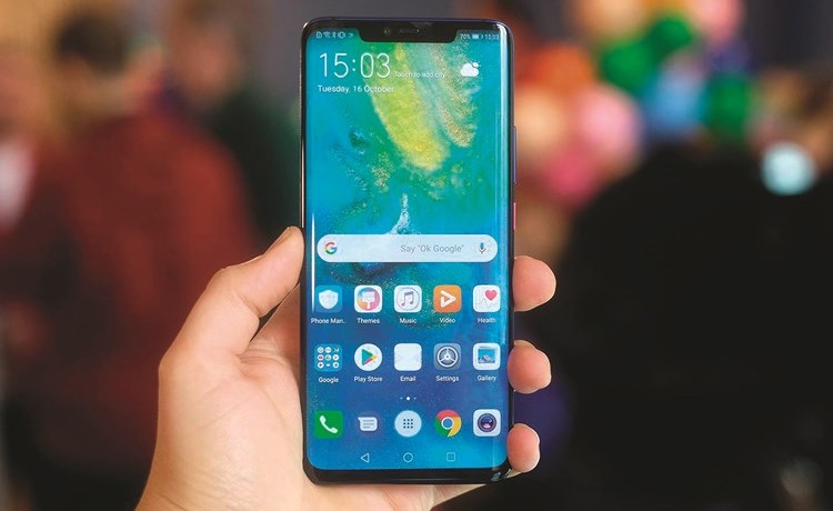 شحنات سلسلة HUAWEI Mate 20 تتخطى 10 ملايين