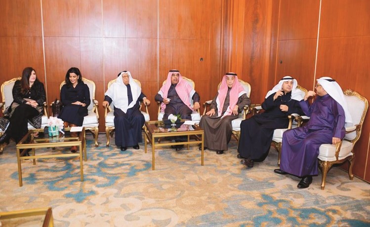 كبار المستثمرين الكويتيين خلال حفل العشاء﻿