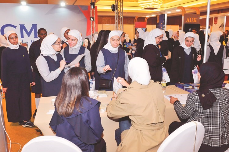 جامعة الكويت شاركت في ملتقى «كيف أحدد مستقبلي 9»
