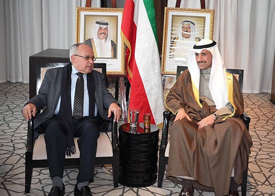 الغانم يستقبل وفداً شعبياً مغربياً لنصرة القضية الفلسطينية