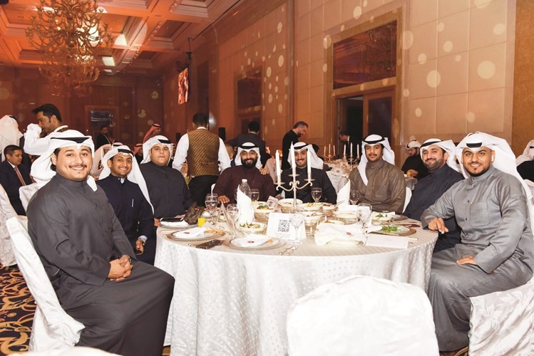 جانب من الحضور من موظفي البنك﻿