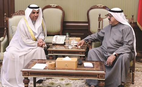 الشيخ ناصر صباح الأحمد مستقبلا سفيرنا لدى التشيك ﻿
