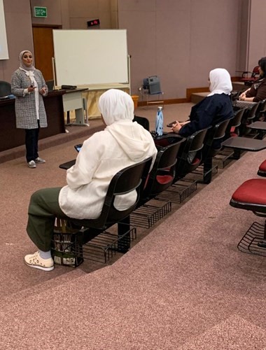 «العالي للخدمات الإدارية» نظّم ندوة «ضبط الانفعالات في بيئة العمل»