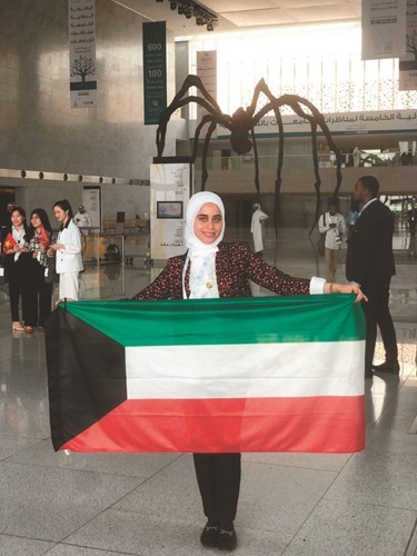 جامعة الكويت تتأهل للدوري الـ16 في البطولة الدولية لمناظرة الجامعات