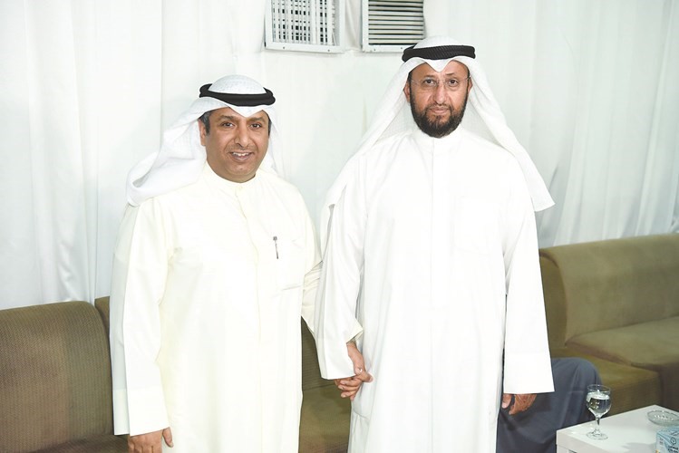 عمار العجمي مهنئا﻿