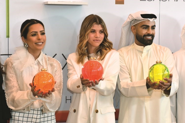 بالفيديو.. «مرزوق صوفيا ريتشي» مجموعة حقائب بأنامل كويتية وصلت للعالمية