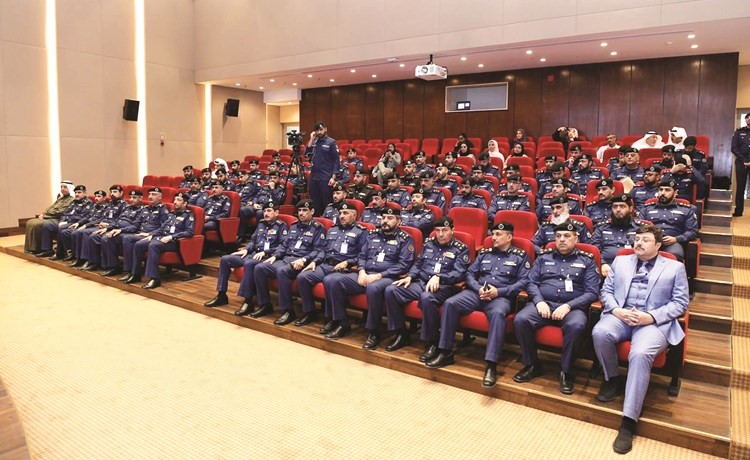 جانب من المشاركين في البرنامج التدريبي﻿