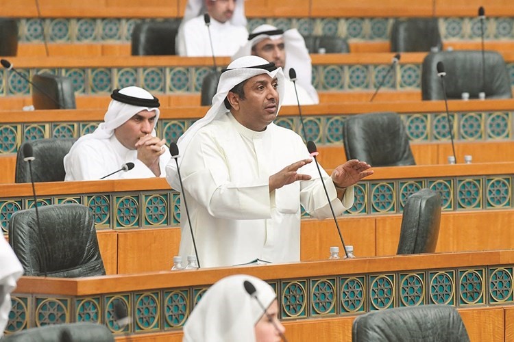 د.بدر الملا﻿