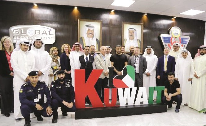جانب من المشاركين في الدورة خلال الجلسة الختامية ﻿