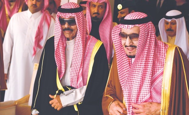 خادم الحرمين الشريفين الملك سلمان بن عبدالعزيز وممثل صاحب السمو الأمير سمو ولي العهد الشيخ نواف الأحمد﻿