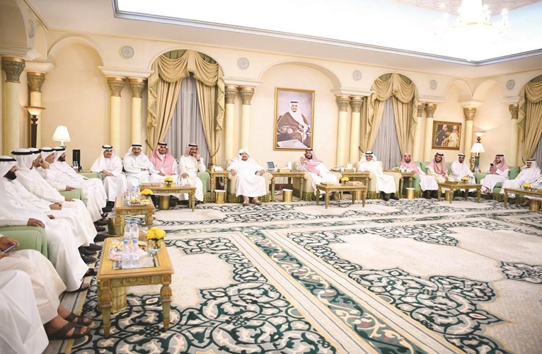 صاحب السمو الملكي الأمير تركي بن محمد بن فهد خلال استقباله الوفد البرلماني﻿