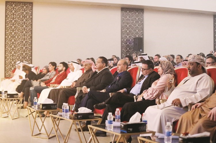 عميد المعهد العالي للفنون الموسيقية د.رشيد البغيلي في مقدمة الحضور﻿
