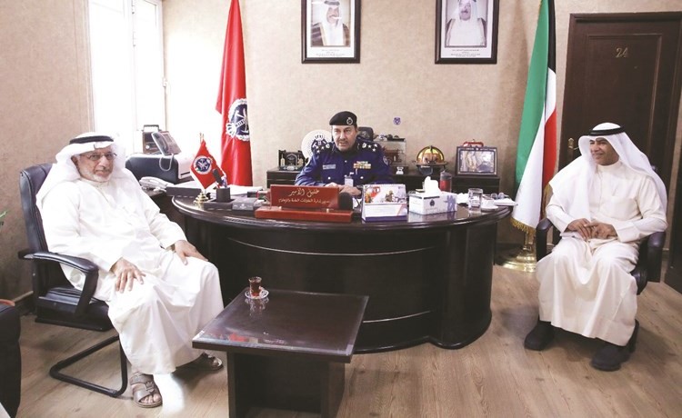 العميد خليل الأمير مستقبلا وفد لجنة التعريف بالإسلام ﻿