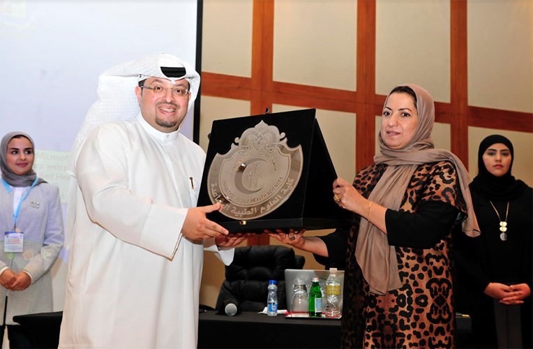 كلية العلوم الطبية المساعدة أقامت مؤتمرها الوطني الثاني للمهن تحت شعار «confrence profession health allied national second»