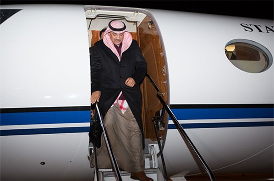 الشيخ صباح الخالد لدى وصوله إلى نيويورك 