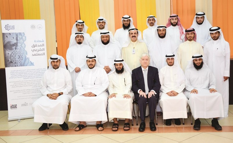 لقطة جماعية للمشاركين بالبرنامج﻿