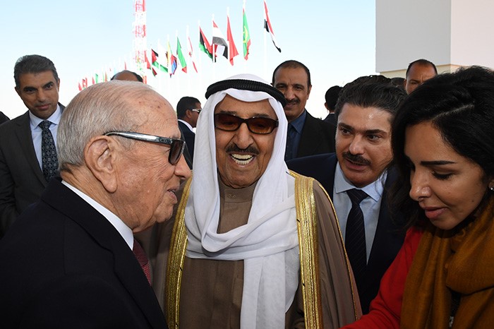 سمو أمير البلاد يغادر تونس متوجها إلى النمسا في زيارة خاصة
