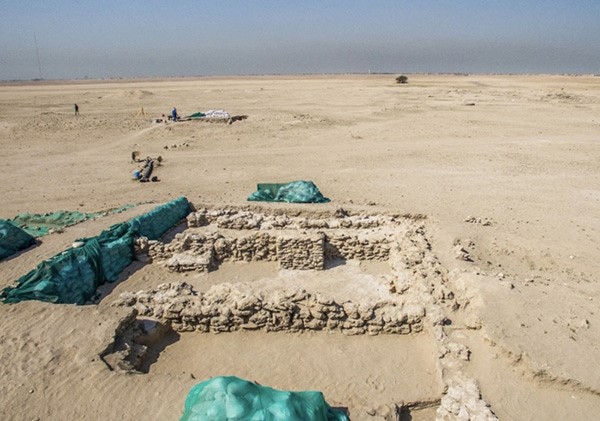 اكتشاف مسجد أثري في (خرائب دشت)  بجزيرة فيلكا