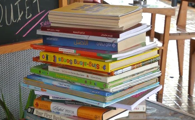 بعض من الكتب﻿