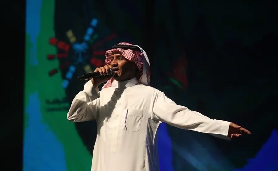 شاهد خالد عبدالرحمن وجمهوره.. طرب وعشق لا ينتهي