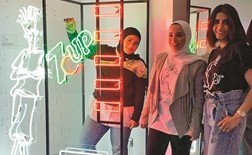 الطالبات الفائزات بالمسابقة﻿