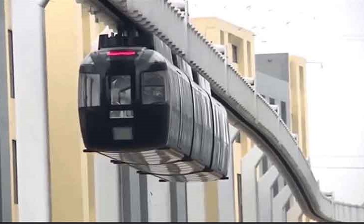 بالفيديو.. القطار الجوّي الشفاف