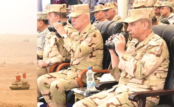 وزير الدفاع يتابع المناورة بدر ٢٠١٩﻿