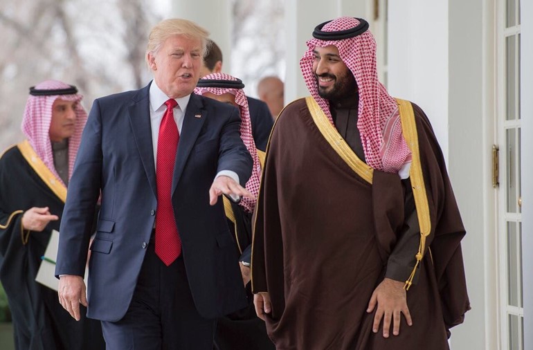 الرئيس الأميركي دونالد ترامب وولي العهد السعودي الأمير محمد بن سلمان 